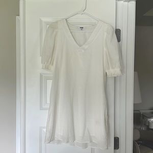 BB Dakota || White Shift Dress